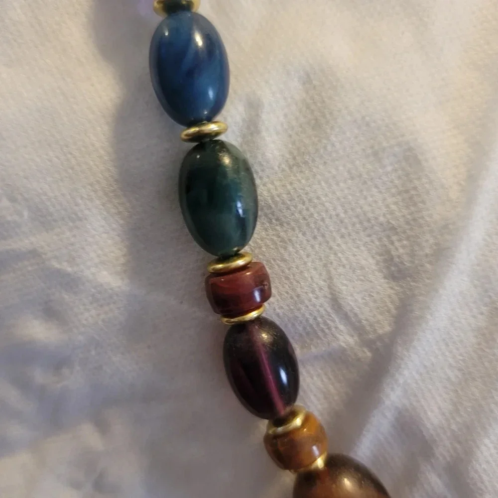 Pretty jewel tone necklace